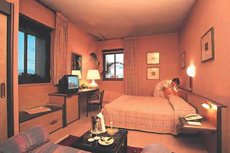 קליארי Hotel Regina Margherita חדר תמונה
